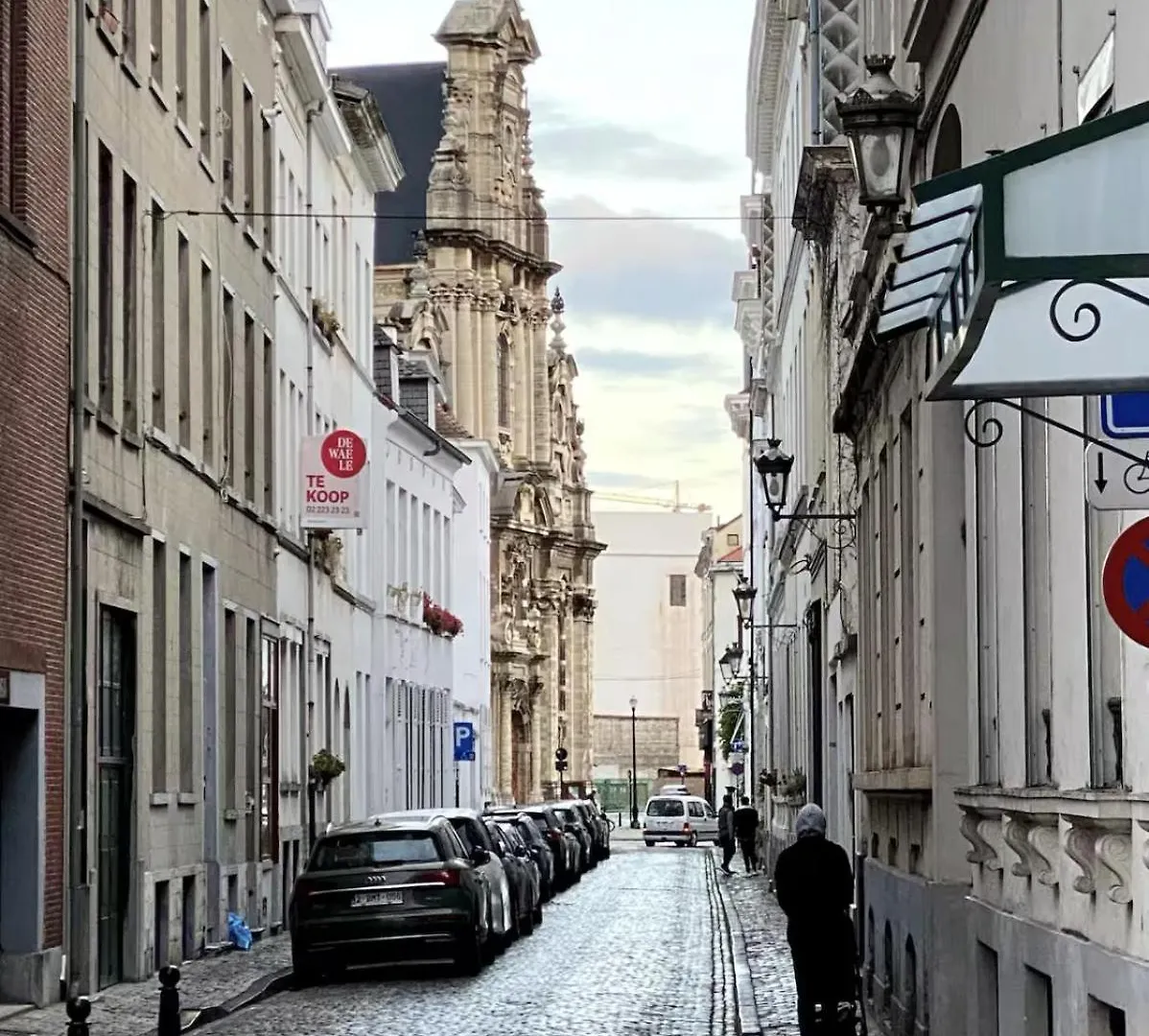 Fully Furnished And Modern Flat - Brussels Center Apartment