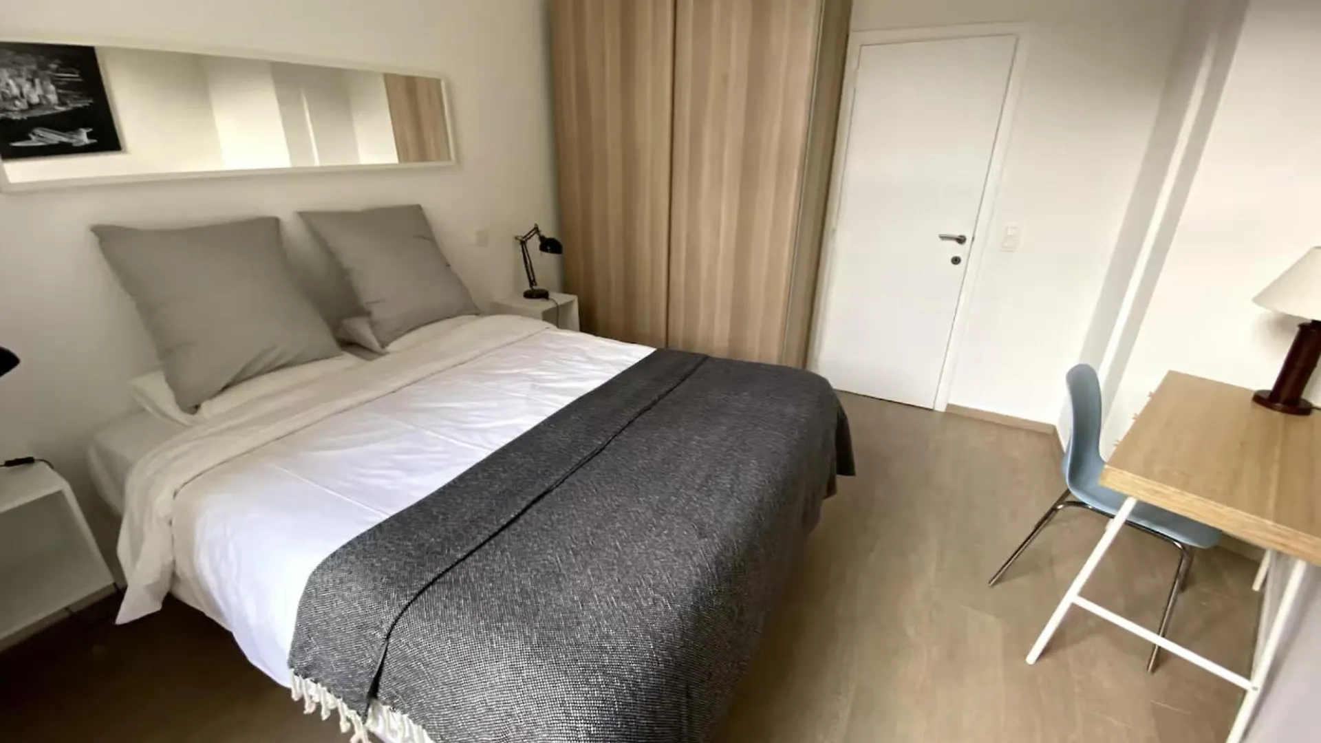 Fully Furnished And Modern Flat - Brussels Center Apartment